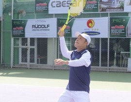 clbtennistrangtrinoithat-20190926094056.jpg